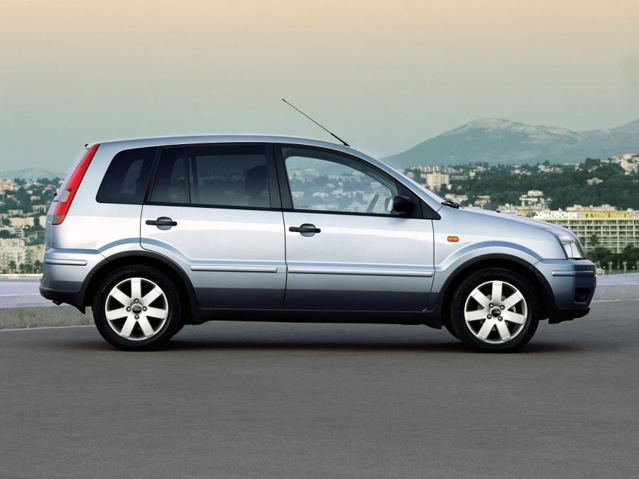  Ford Fusion 2002 года  (фото 12 из 30)